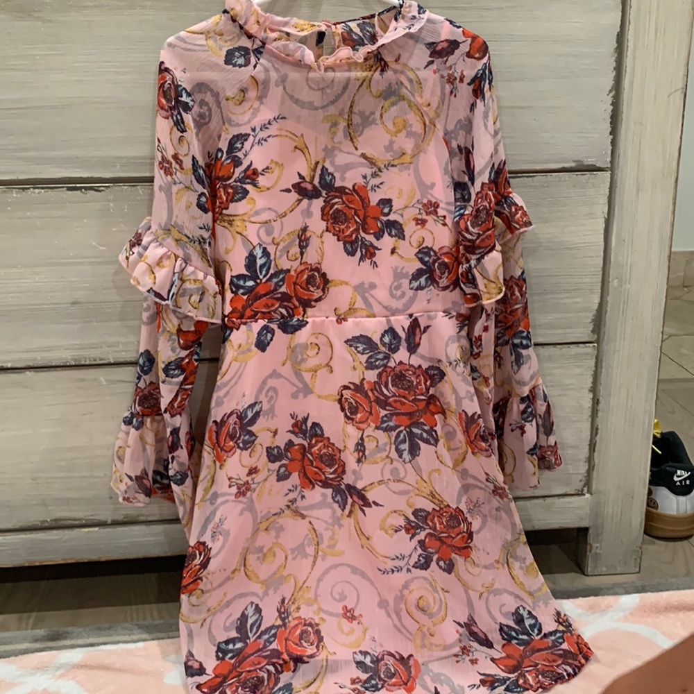 Girls art class dress